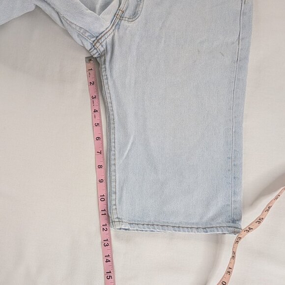 Levi's VTG Light Wash Denim Button Fly Long Length Jorts Jean Shorts - Picture 7 of 10